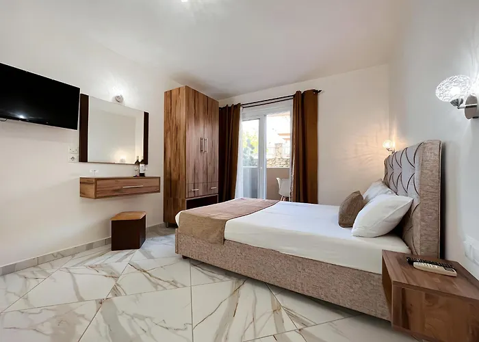 George Giov Apartman