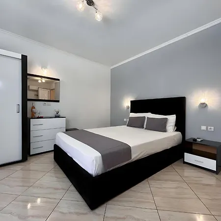 George Giov Apartment Sarti